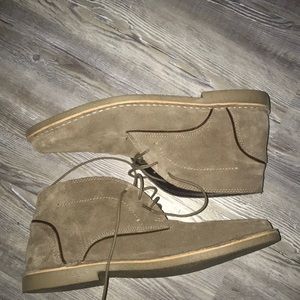 Kenneth Cole Reaction suede boots